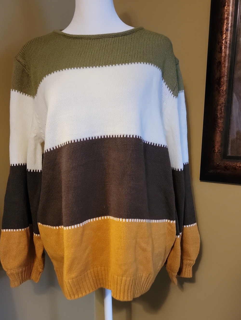 MISSLOOK Colorblock Crewneck Sweater in Olive, White, Brown & Mustard